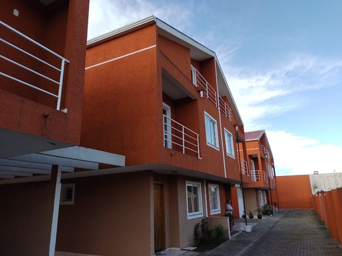 Imagem 1 de 15 de Sobrado - Hauer - Ref: 68444969 - V-so01230