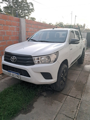 Hilux 4 X 4 Con Aire Direccion Esteres Con Blue Thoot .