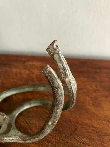 Antiguo Guarda Manos Original De Espada O Sable Siglo X I X (Usado)