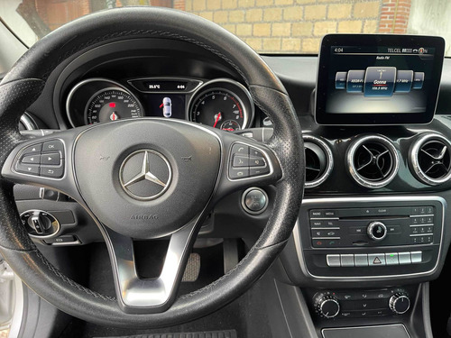 Imagen 15 de 15 de Mercedes-benz Clase Cla 2018 1.6 200 Cgi Mt
