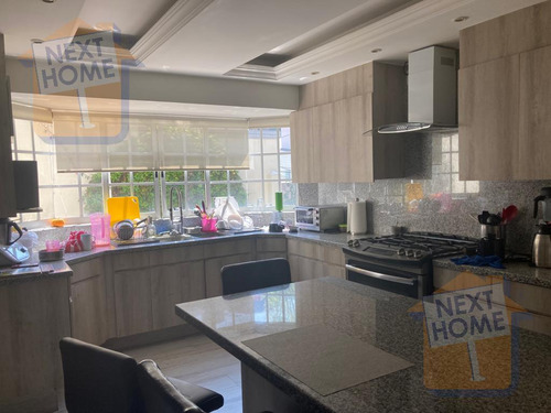 Venta Casa En Condominio Lomas De Tecamachalco