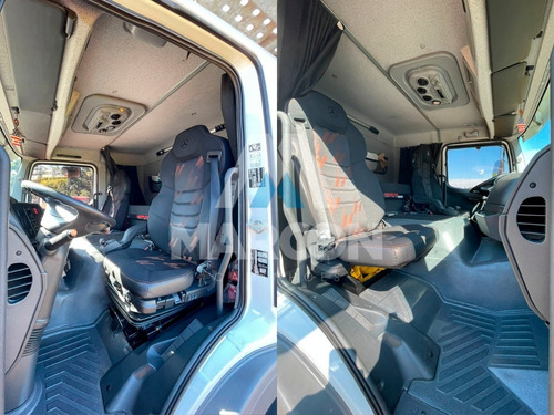 Imagem 6 de 8 de Mercedes-benz Atego 2430