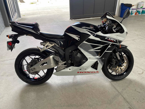 Imagen 1 de 8 de Honda Cbr 600rr