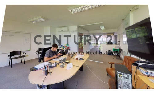 Imagen 4 de 12 de Oficina En Venta En Monserrat