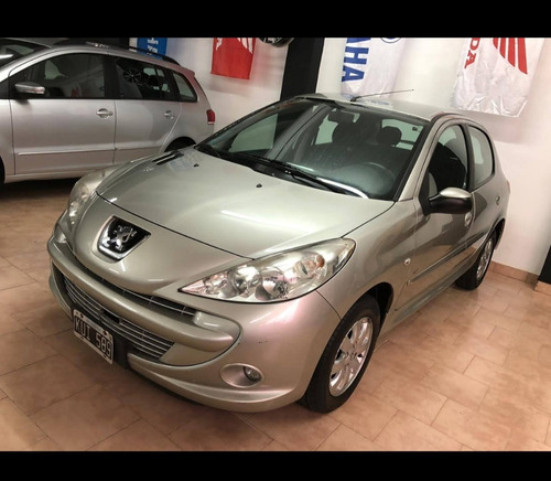 Peugeot 207 1.4 Xs Hdi