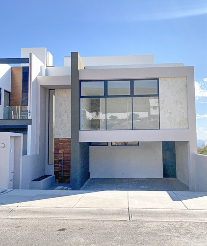 Casa Nueva En Fraccionamiento Nuevo Refugio Querétaro C/ Roo