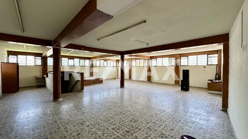 Venta Edificio Comercial En Calzada De Las Armas, Naucalpan