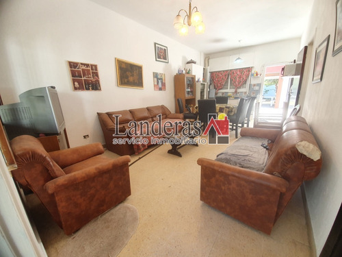 Imagen 3 de 30 de Bonita Casa 5 Amb. - Lote Propio De 10 X 40 - Excelente Ubicación