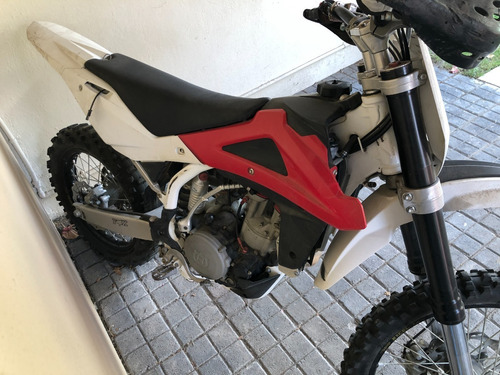 Imagen 2 de 14 de Husqvarna Txc 2009