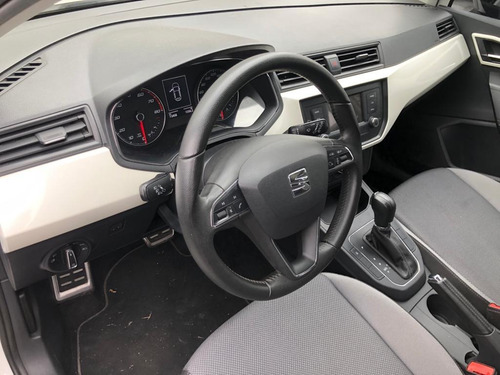 Imagen 11 de 15 de Seat Ibiza Style Automaitco