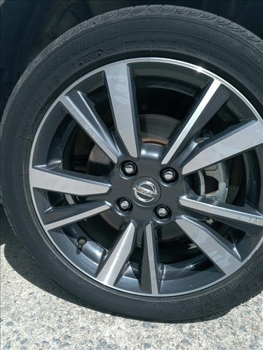 March 1.6 Sl 16v Flex 4p Xtronic