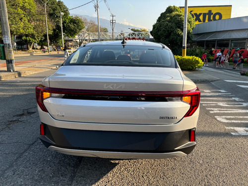 Kia K3 ZENITH