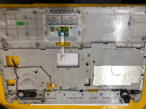 Carcasa Del Touchpad Laptop Samsung R530 Con Bocinas (Usado)