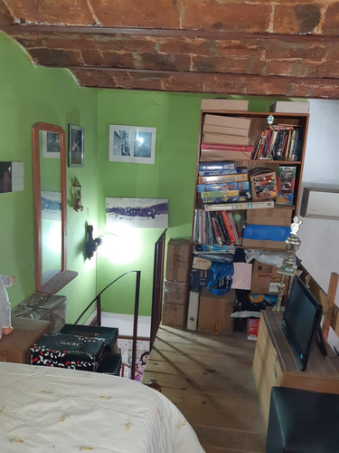 Ph 2 Ambientes Primer Piso Con Entrepiso Sobre Av Vieytes Barracas Venta