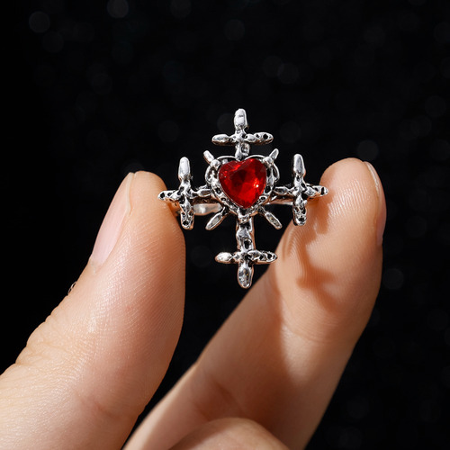 Anillos Góticos Con Forma De Corazón Con Apertura De Cristal