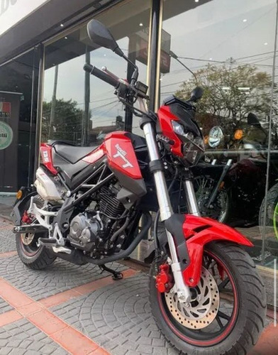 Imagen 12 de 18 de Benelli Tnt 135