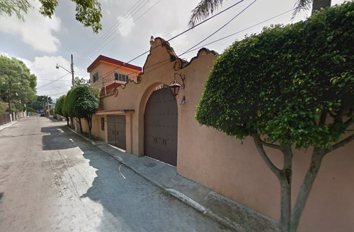 Bonita Casa En Venta En Jardines Las Delicias, 62343 Cuernavaca, Morelos