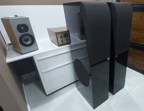 Imagem 4 de 9 de Par De Caixas Jbl Modelo L7 Black Piano