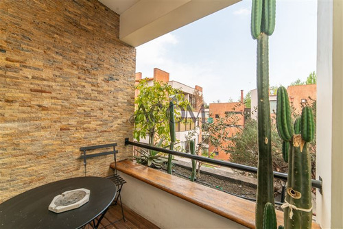 Departamento En Venta 3d En Vitacura, Costado Sport Frances