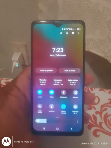 Vendo Um Celular A51 Com A Função Nfc