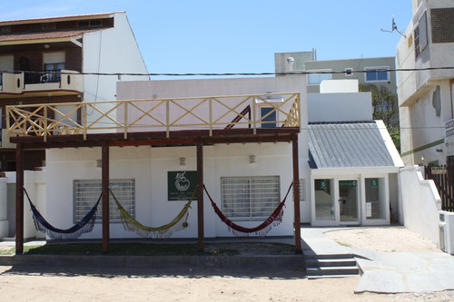 Imagen 1 de 10 de Hotel Villa Gesell Abierto Todo El Año !