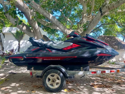 Jet Ski Wave Runner Fix Cruiser Fc 1800 Y Remolque