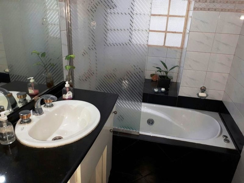 Lote Propio - Casa 4 Ambientes Gran Parque Quincho Y Pileta