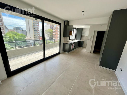 41,80 M2 - 1 Amb C/ Balcon Terraza  En Pacheco 2900 - Villa Urquiza