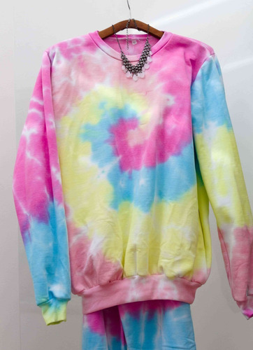 conjunto moletom tie dye