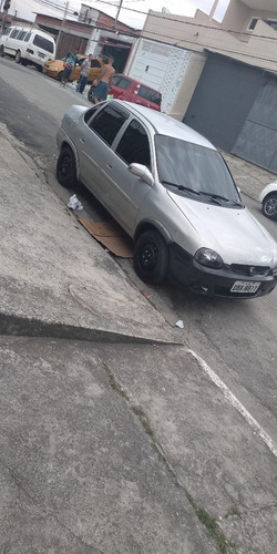 Corsa Sedan Super Mileniun 1.0 16