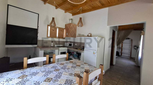 Venta De Casa Y Cabaña En Bosque Peralta Ramos, Mar Del Plata, Buenos Aires, Costa Atlántica