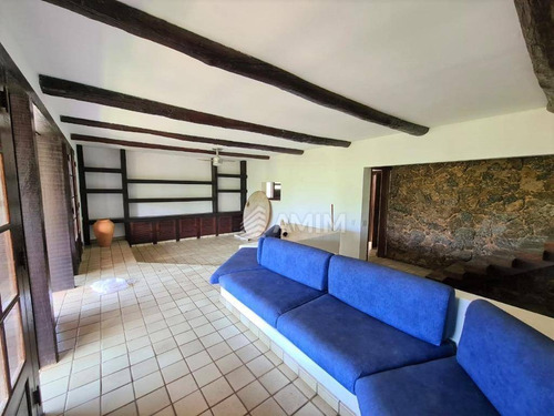 Casa Em Itacoatiara, Localização Espetacular, 50m Da Areia!!! - Ca0753