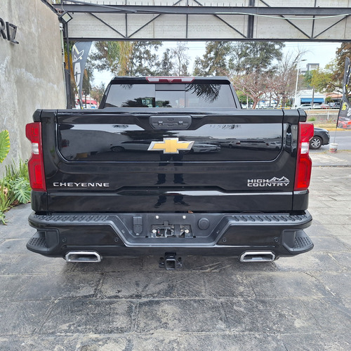 Chevrolet Cheyenne 6.2 Doble Cab High Country 4X4 At