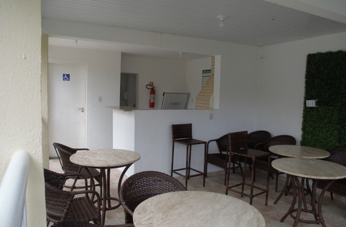 Apartamento Lauro De Freitas R$ 210.000,00