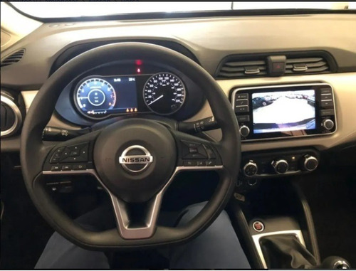 Imagen 8 de 15 de New Versa Advance Cvt 2022