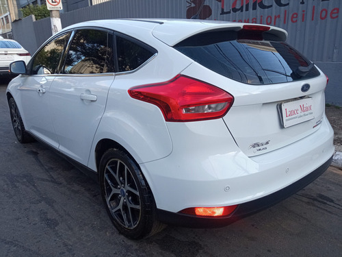 Ford Focus Fastback 2.0 Titanium Flex Powershift 4p