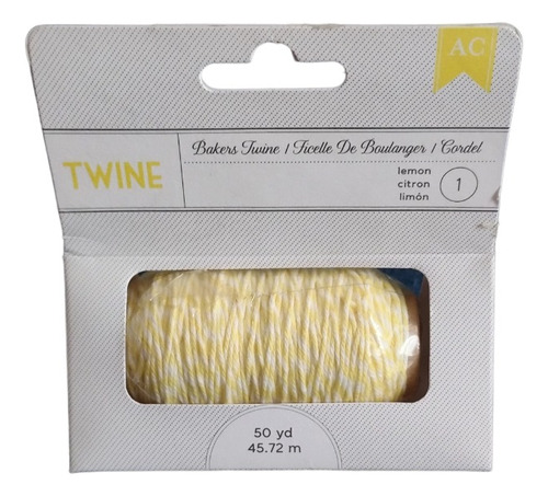 Scrapbook. Bakers Twine Limón. American Crafts