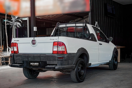 Imagen 8 de 15 de Fiat Strada Working 1.4 Cs 2012