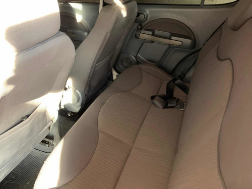Imagem 3 de 10 de Fiat Uno 2012 1.0 Way Flex 5p