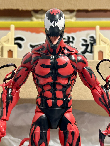 Carnage Spider-man Vhs Custom Marvel Legends Mafex Ct Toys (Usado)