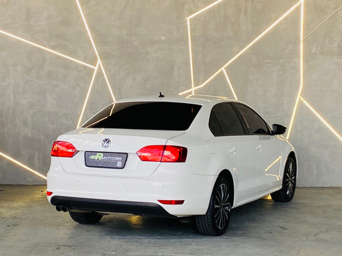 Volkswagen Jetta Jetta 2.0 Comfortline Tiptronic (Flex)