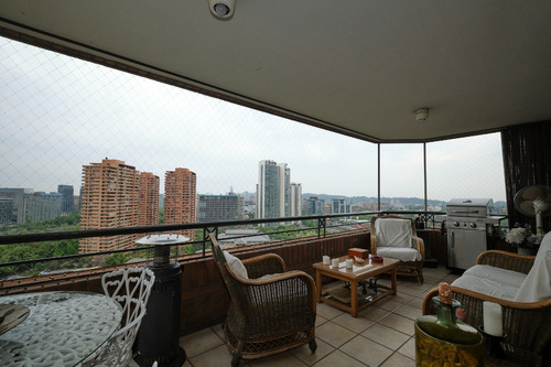 Excelente Departamento En Las Condes (corredora Piso Cuatro)