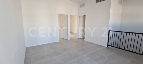 Casa En Renta Via Residencial Etapa I, Chihuahua