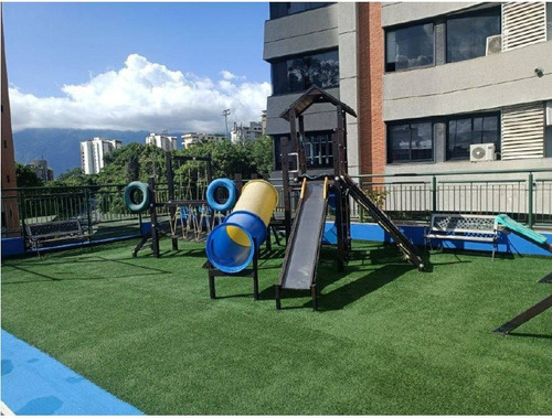 En Venta Lujoso Apartamento, Av. Principal De Las Mesetas, Sta Rosa De Lima, Increíble Vista Piso 14, Piscina, Cancha De Usos Múltiples, Gimnasio, Parque Infantil, Terraza De Parrillera. Jlrp