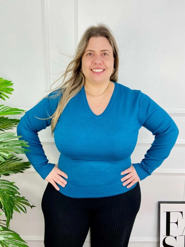 Imagem 4 de 8 de Blusa Suéter Feminino Gola V Trico - Plus Size - G1 G2 G3