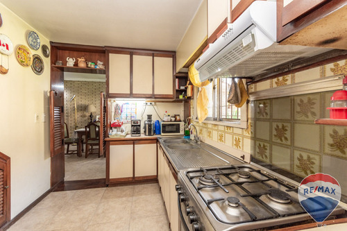Casa Venta En Don Torcuato Con Jardin Y Quincho