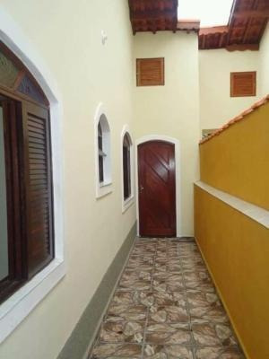 Imagem 7 de 9 de Linda Casa Em Itanhaém - 03 Dormitórios - 9684 R