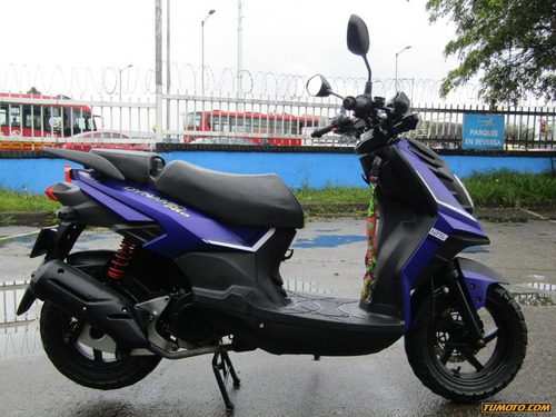 Motos Akt