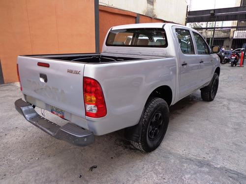 Imagen 4 de 10 de Toyota Hilux 2.7 2008 4x2 Automático
