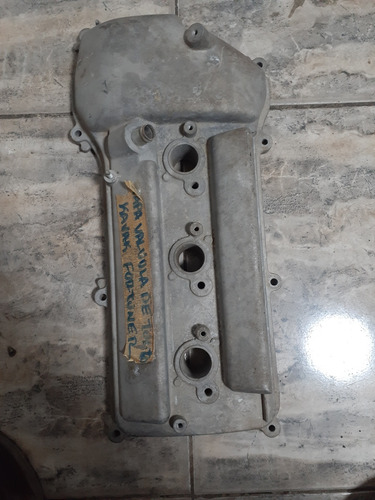 Tapa Valvula Derecha De Toyota Kavak Fortuner 